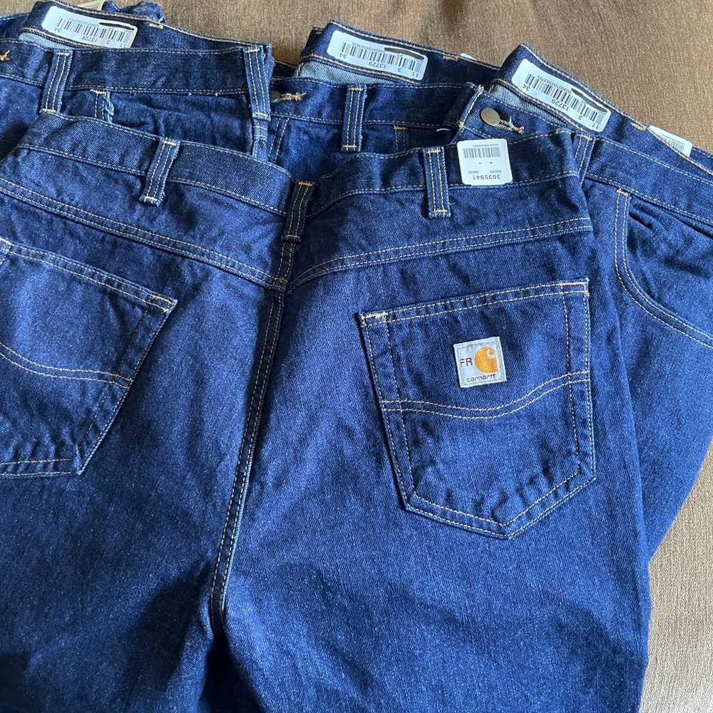 Mens Carhartt FR2 Demin. 38x30. New with tags.